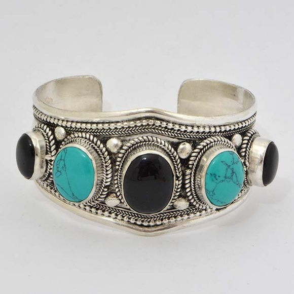 Handcrafted Tibetan Bracelet With Stones Inlay - Picture 4 of 4